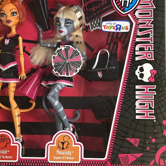 MONSTER HIGH - Fearleading Cheer Squad: 3 Cat Doll Set!  NIB - Picture 2 of 5